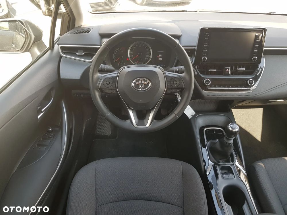 Toyota Corolla 1.5 Comfort - 13