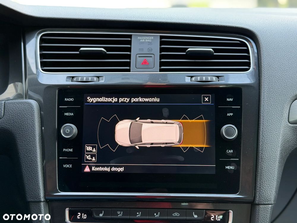 Volkswagen Golf Variant 1.6 TDI (BlueMotion Technology) DSG Trendline - 40