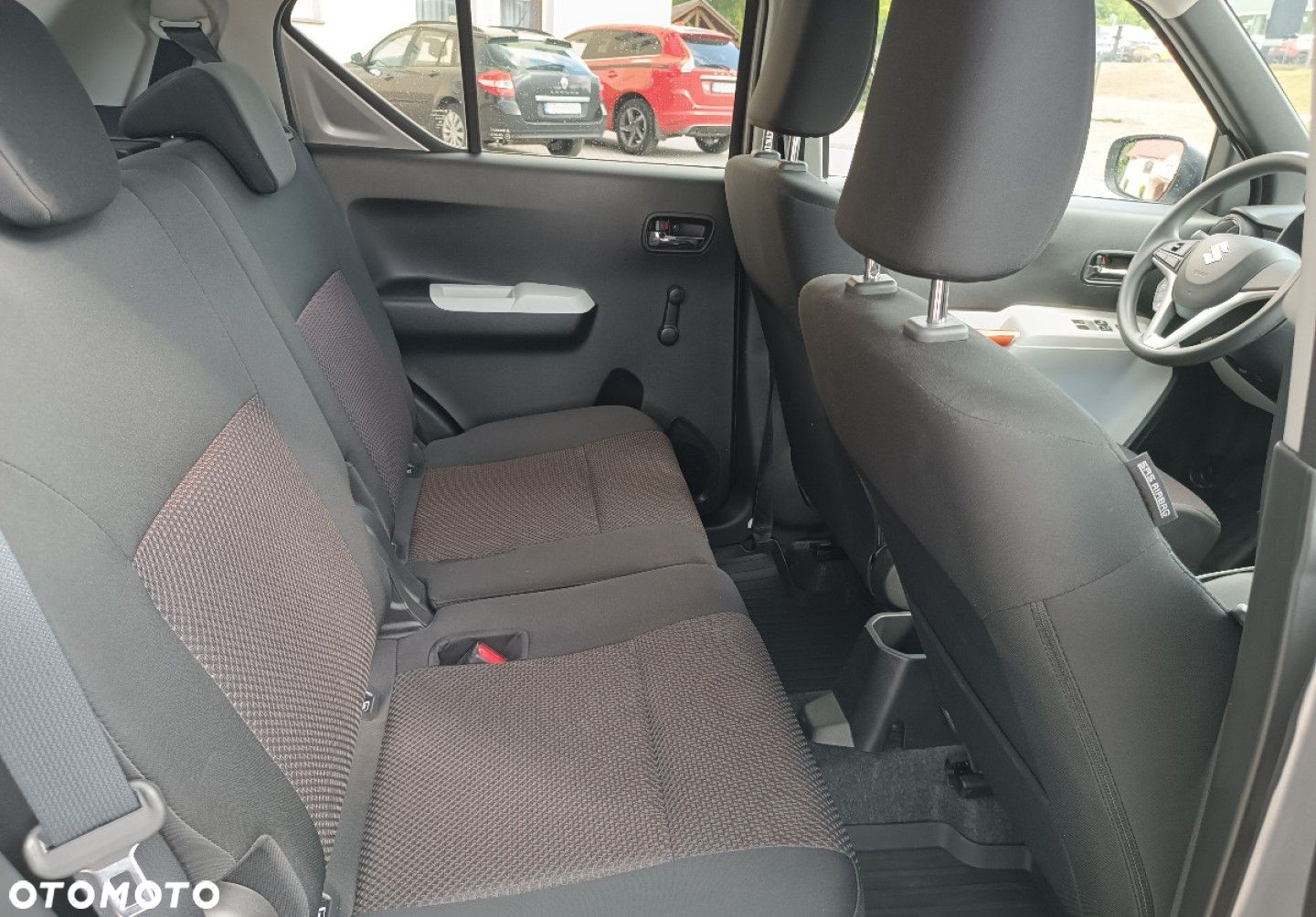 Suzuki Ignis - 16