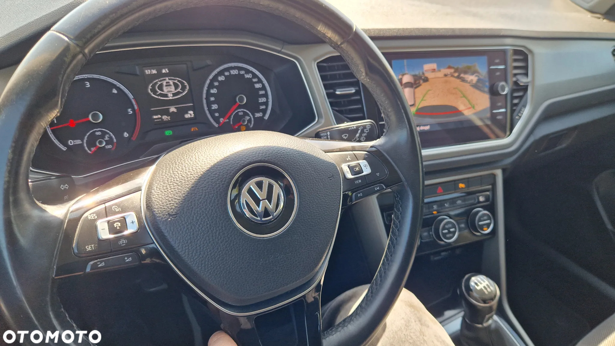 Volkswagen T-Roc 1.6 TDI SCR - 12