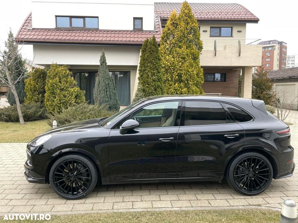 Porsche Cayenne - 3