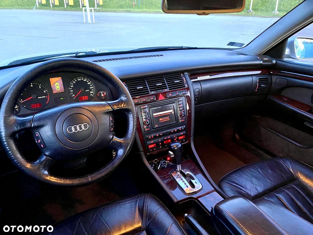 Audi A8 3.7 Quattro Tiptronic - 5