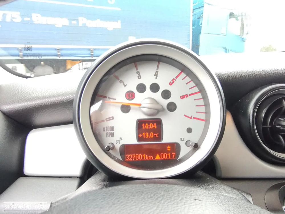 MINI 3 Portas - 16