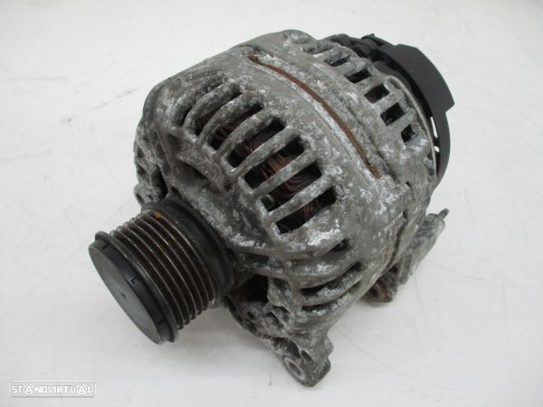 Alternador Audi A3 (8P1) - 2