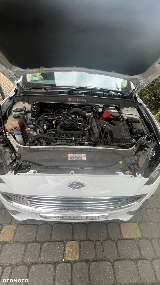 Ford Fusion - 13