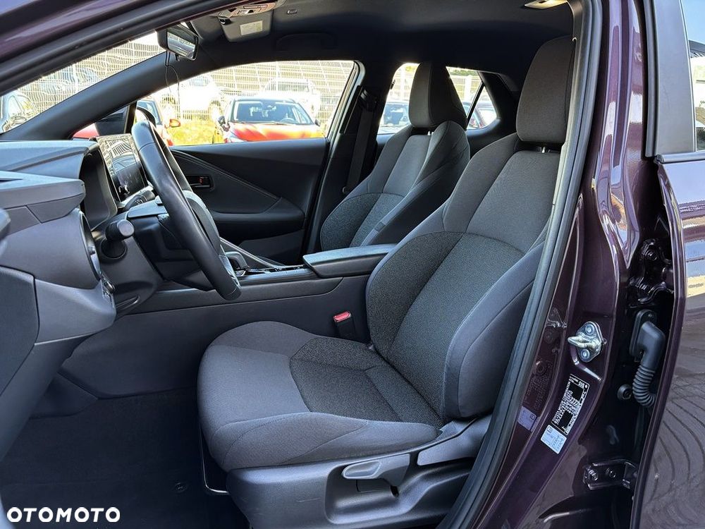 Toyota C-HR - 8