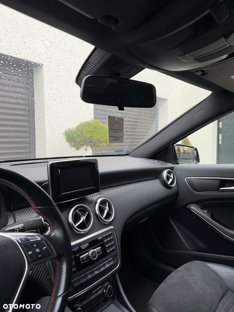 Mercedes-Benz Klasa A 180 7G-DCT - 14