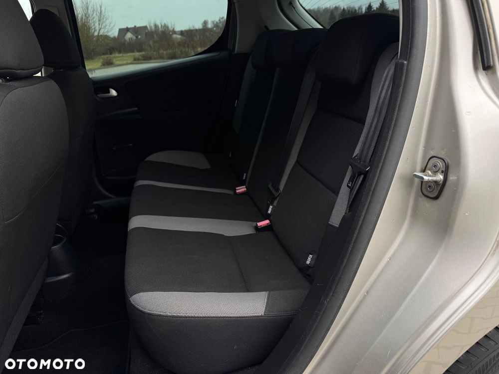 Peugeot 207 95 VTi Filou - 6