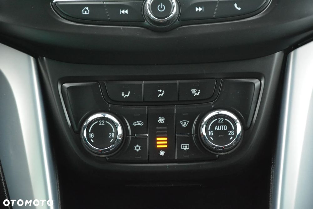 Opel Zafira 2.0 D Automatik 130 kW Edition - 32