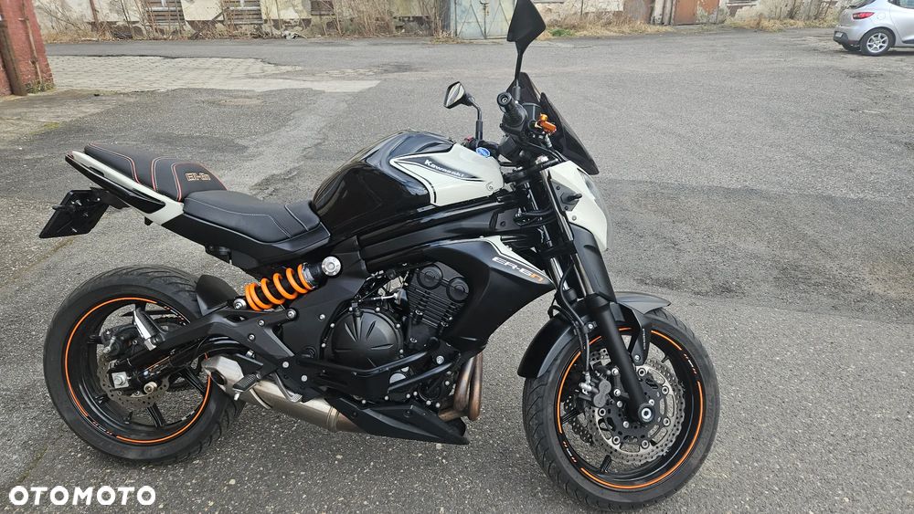 Kawasaki ER - 16