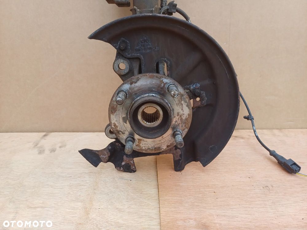 Mcpherson zwrotnica lewa Ford B-Max 1.6B AP31-18K001-AE AY1C-3K171-BA - 3