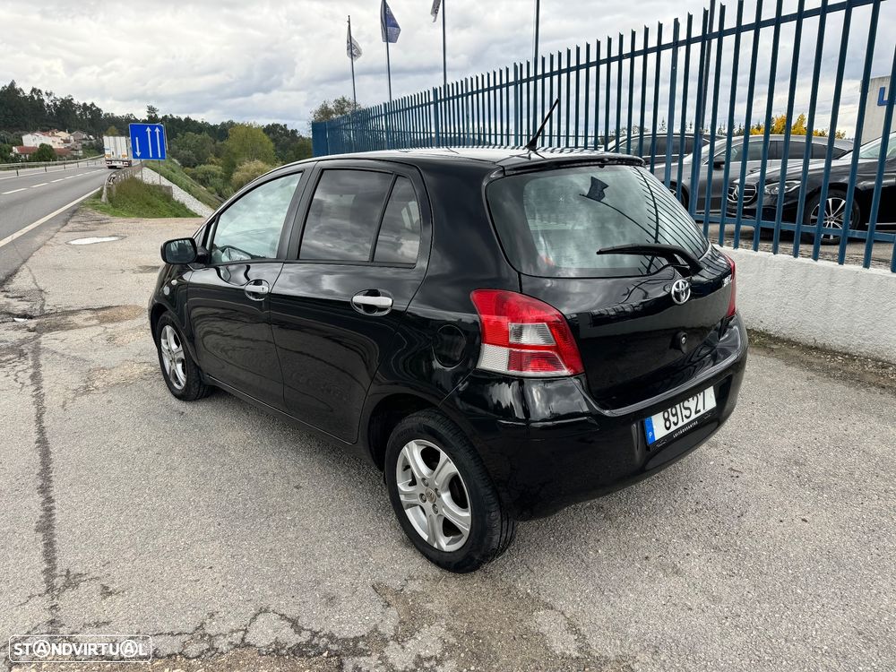 Toyota Yaris 1.4 D-4D Motion - 29