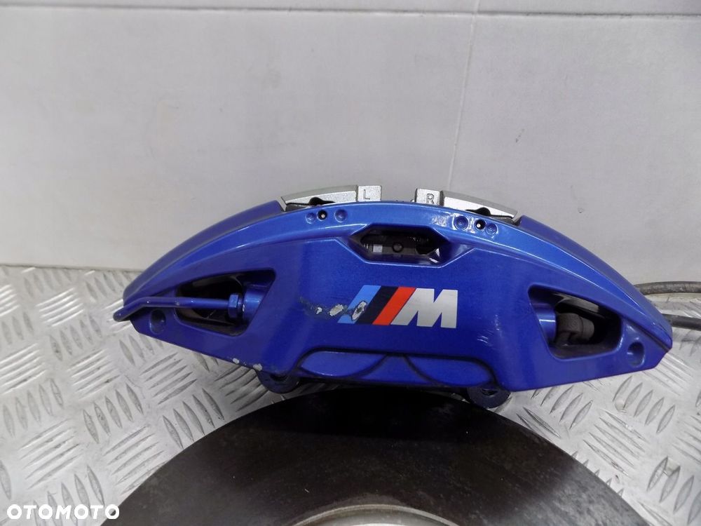 BMW i4 G26 ZACISK TARCZE HAMULCOWE PRZÓD M-PAKIET 6885625 7915322 7915321 - 3