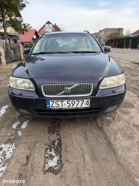 Volvo V70 D5 AWD DPF Edition Comfort - 1