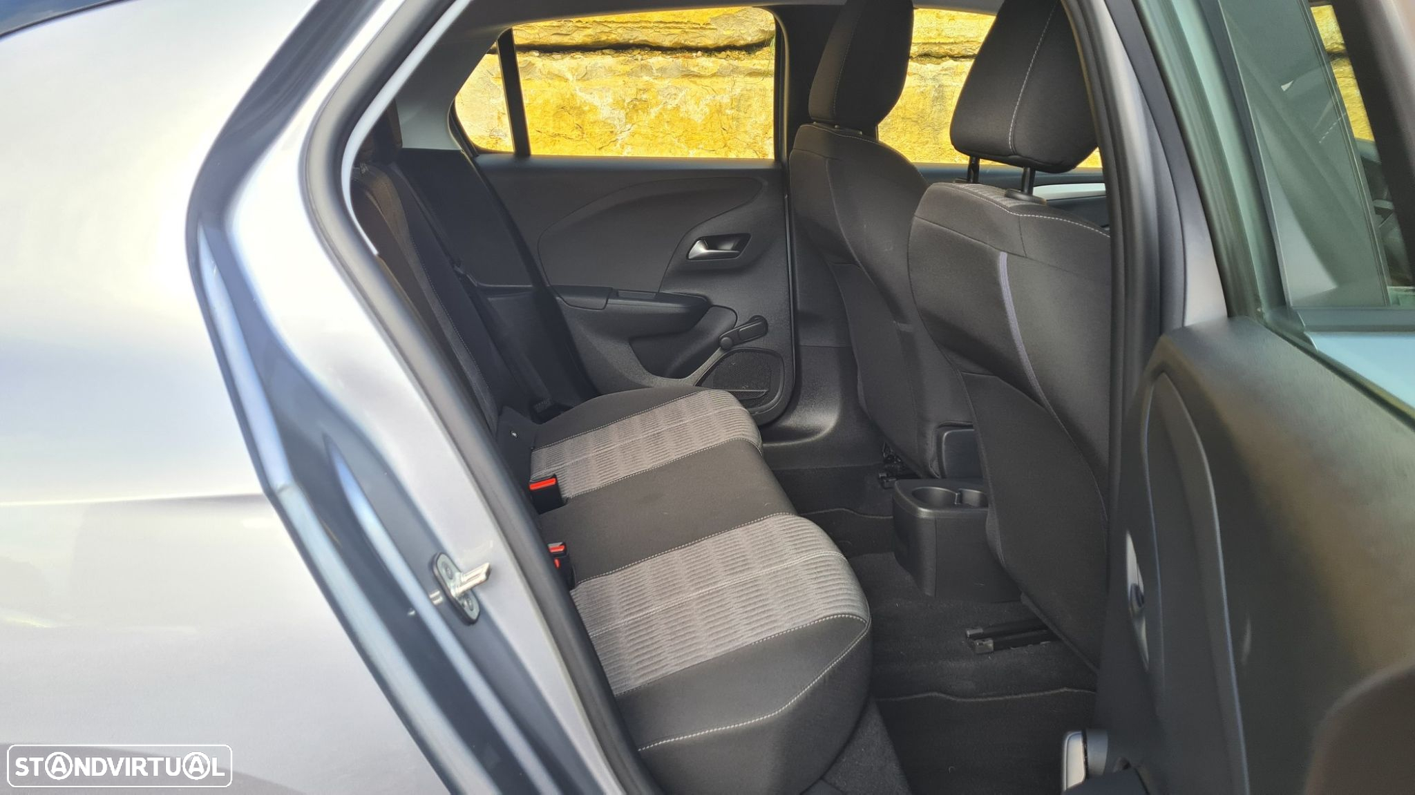Opel Corsa 1.5 D Business Edition - 48