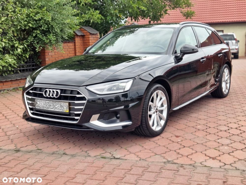 Audi A4 Avant 40 TDI S tronic - 1
