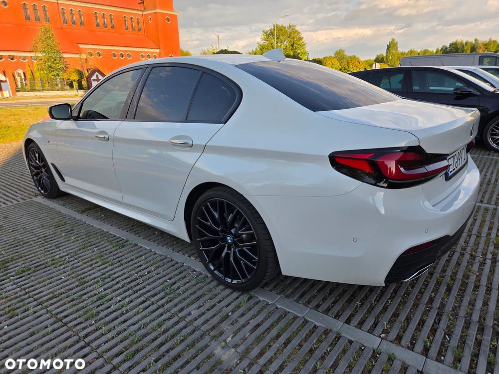 BMW Seria 5 530d M Sport sport - 9