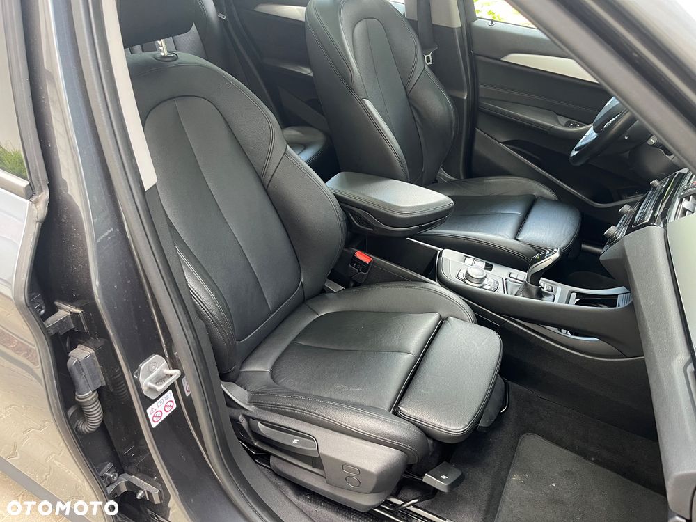 BMW X1 sDrive20i Sport Line sport - 11