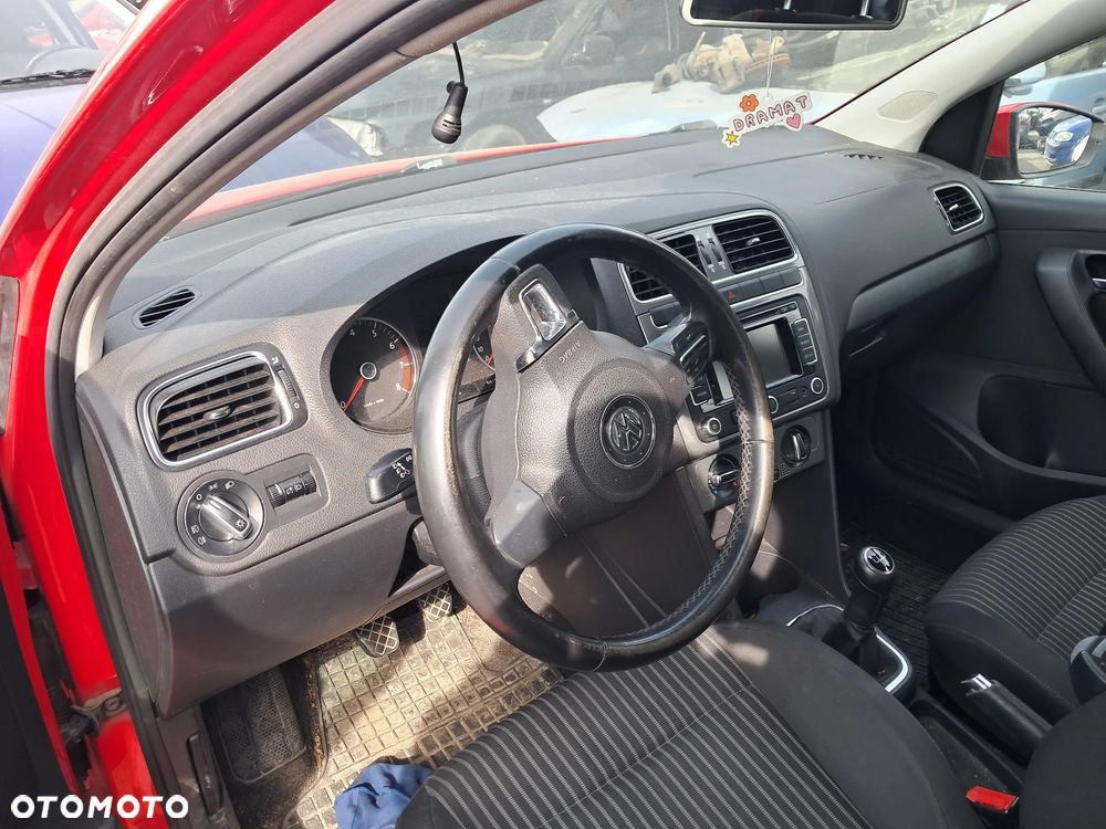 Vw Polo 6R 1.4 16v CGG LVE LP3G Części karoseria silnik skrzynia - 17