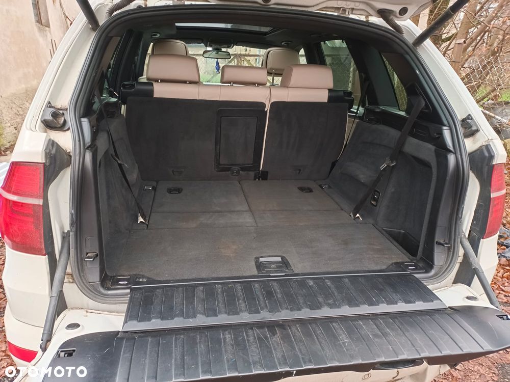 BMW X5 xDrive35i - 8