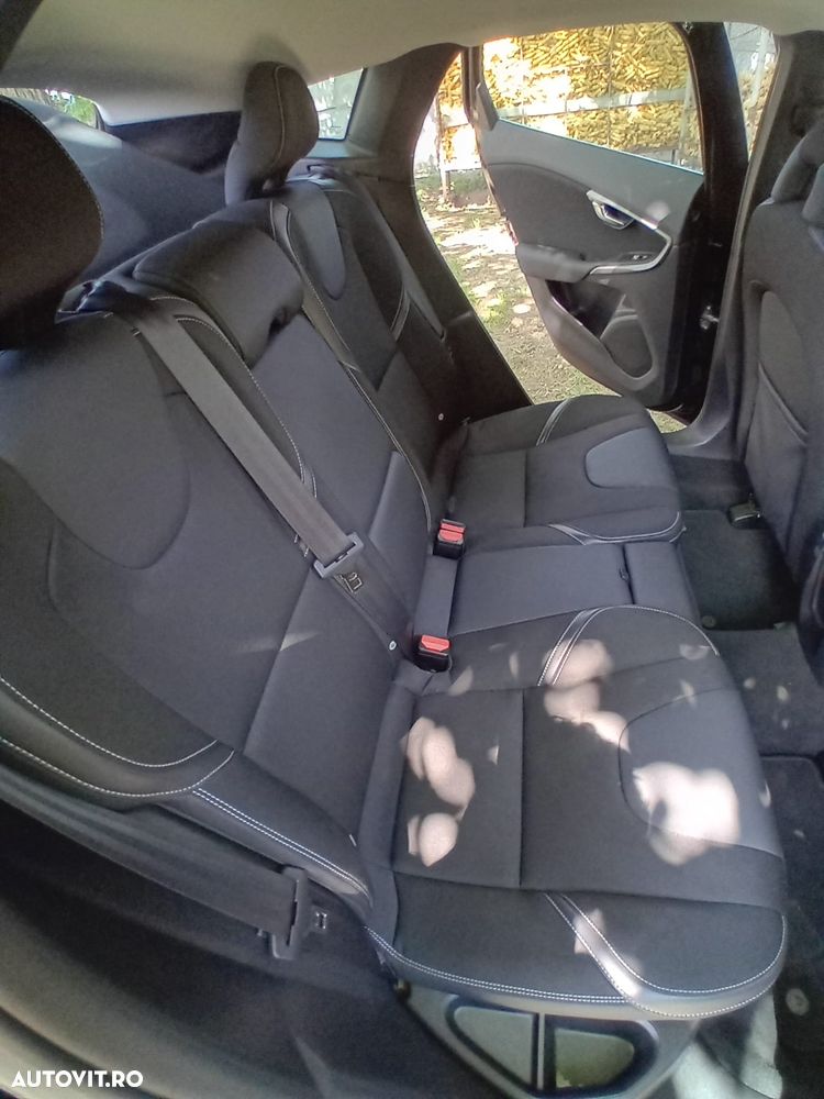 Volvo V40 - 7