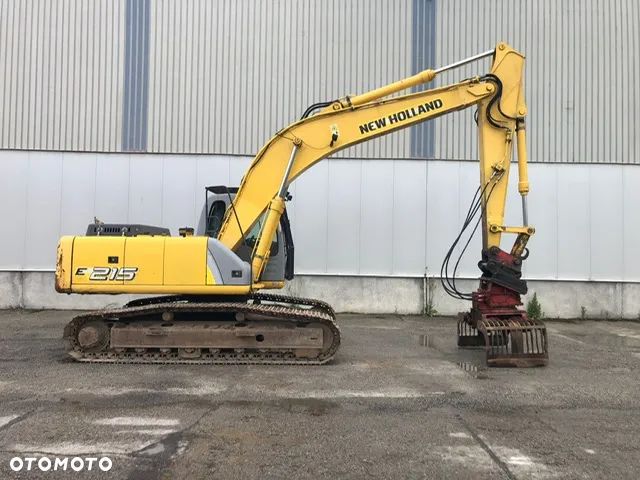 New Holland E215,Kobelco,Liebherr,Caterpillar,Hitachi, - 1