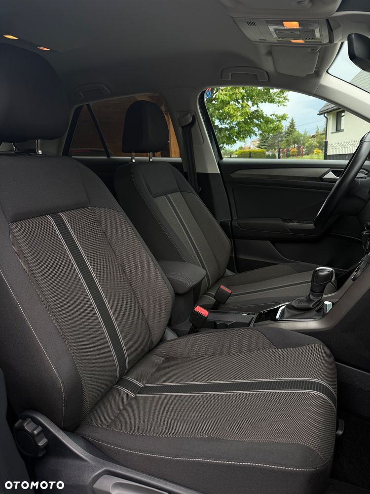Volkswagen T-Roc 1.5 TSI ACT Advance DSG - 21