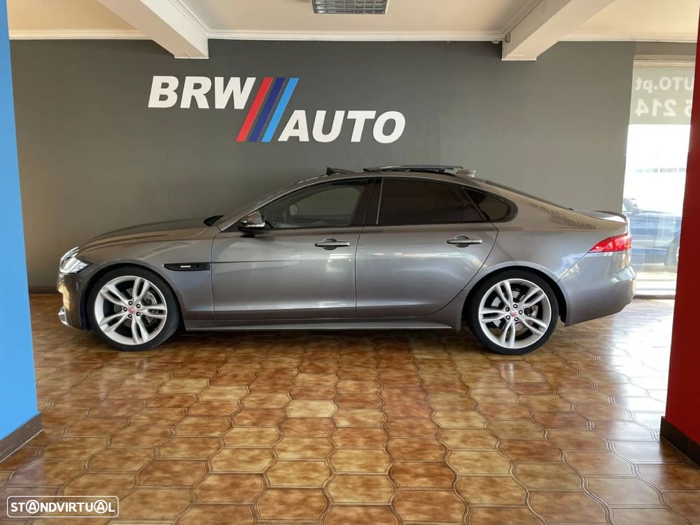 Jaguar XF - 2