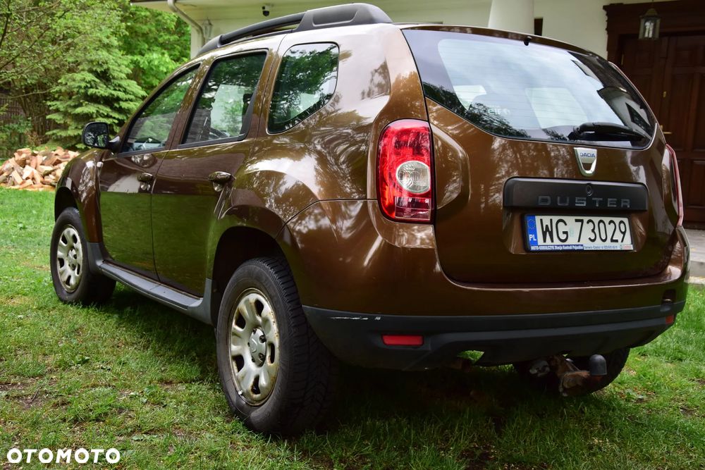 Dacia Duster 1.6 Laureate - 9