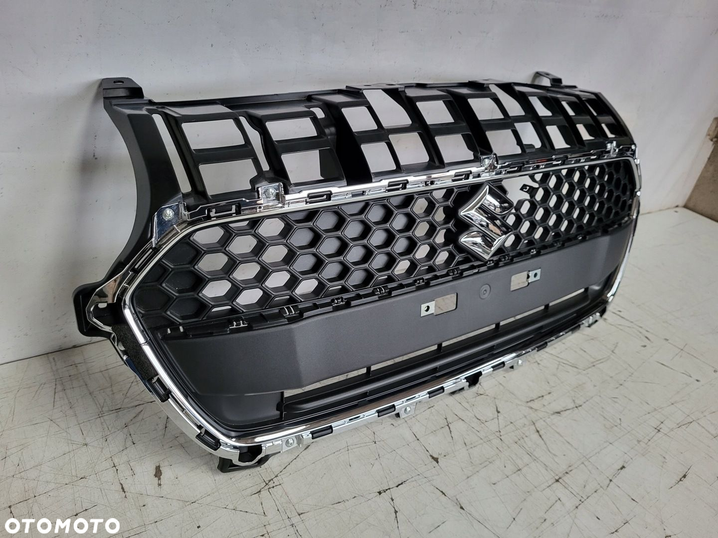 SUZUKI SWIFT MK8 17- ATRAPA CHŁODNICY GRIL SPORT - 3