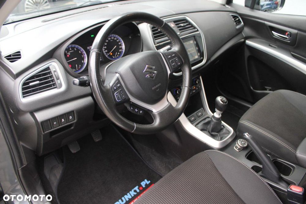 Suzuki SX4 - 16