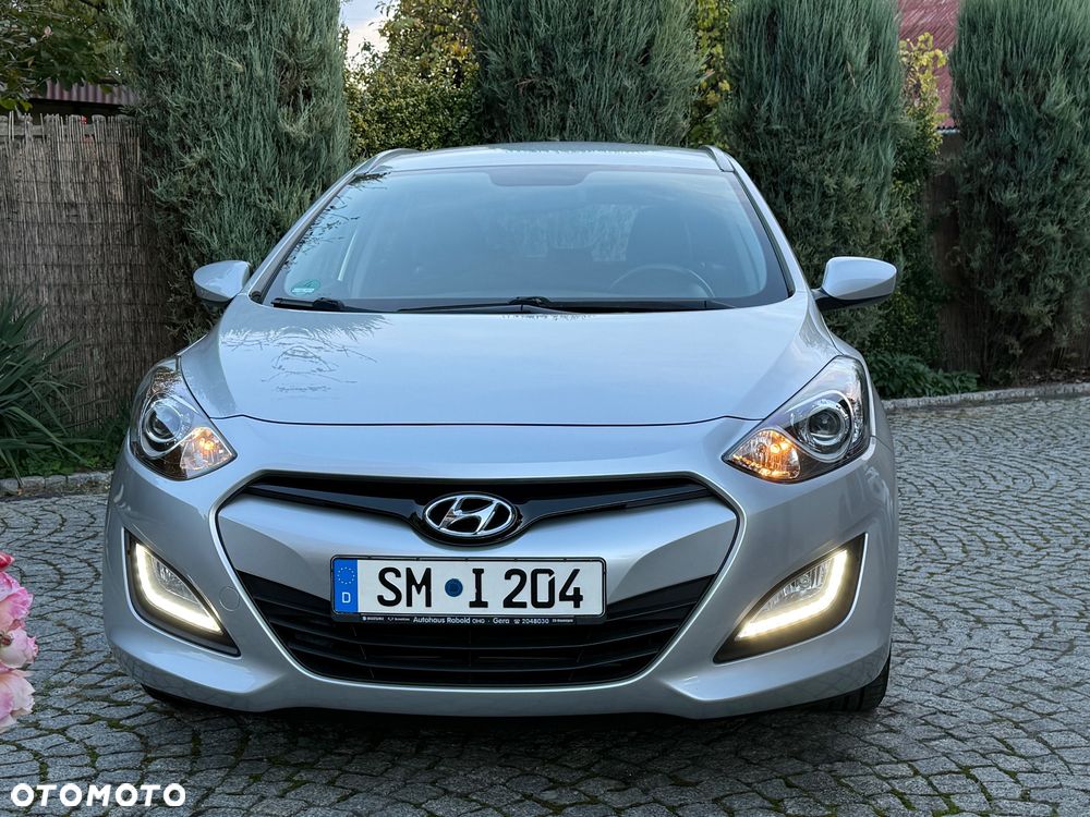 Hyundai i30 1.6 Comfort - 17