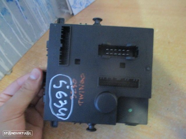 Modulo 8200874481A RENAULT TWINGO 2 2011 1.5DCI 75CV 3P PRETO Computador De Controle Da Carroceria  RENAULT TWINGO 2 FASE 1 2008 1.2I 75CV 3P PRETO - 3