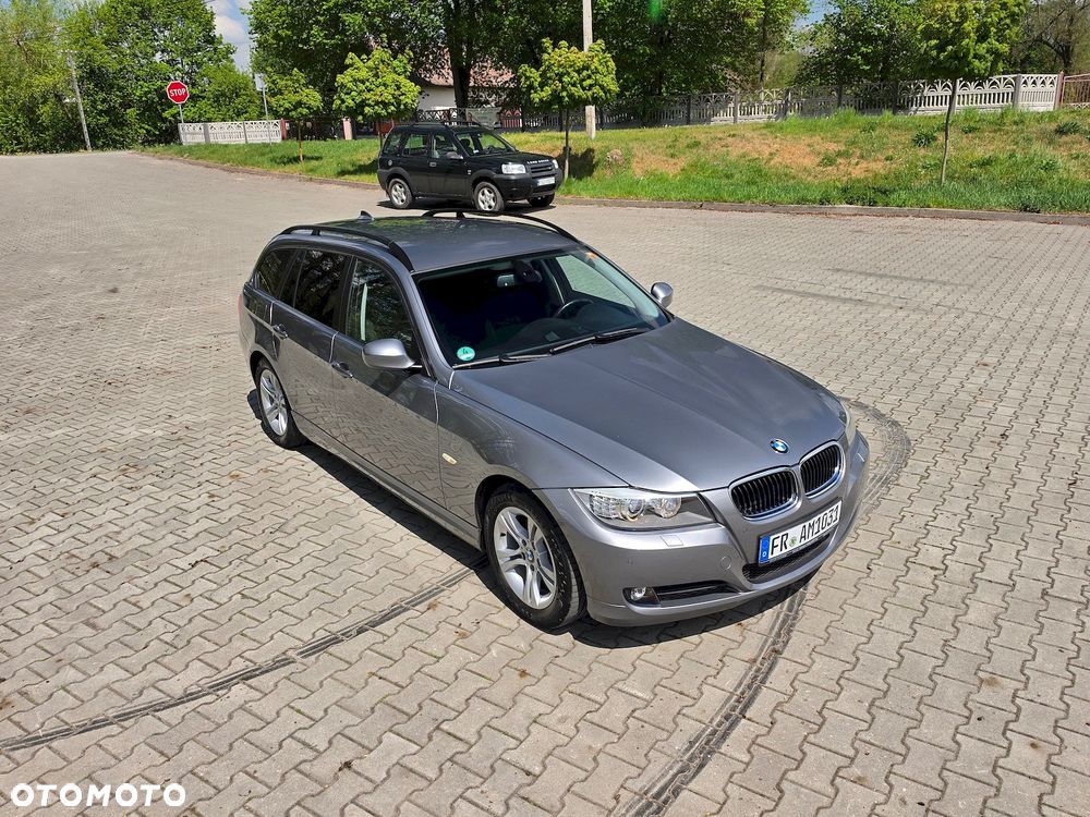 BMW Seria 3 318d - 13