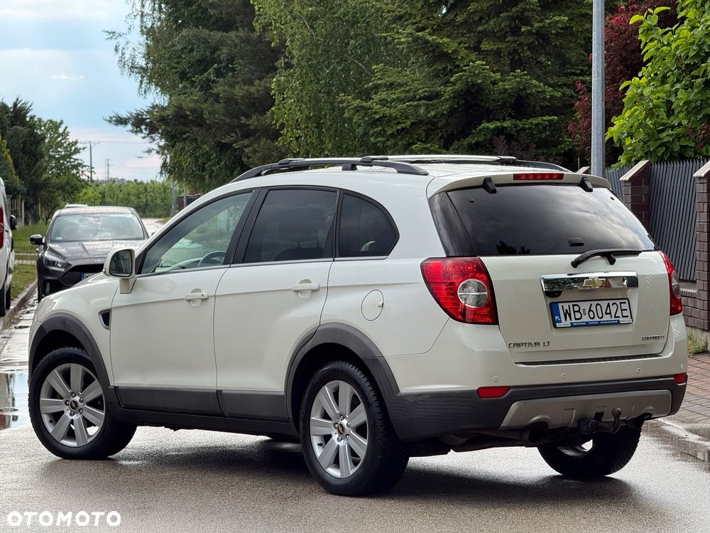 Chevrolet Captiva - 4