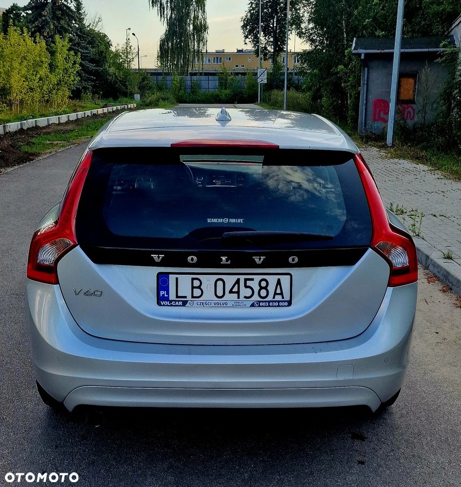 Volvo V60 D2 Drive-E Dynamic Edition (Kinetic) - 7