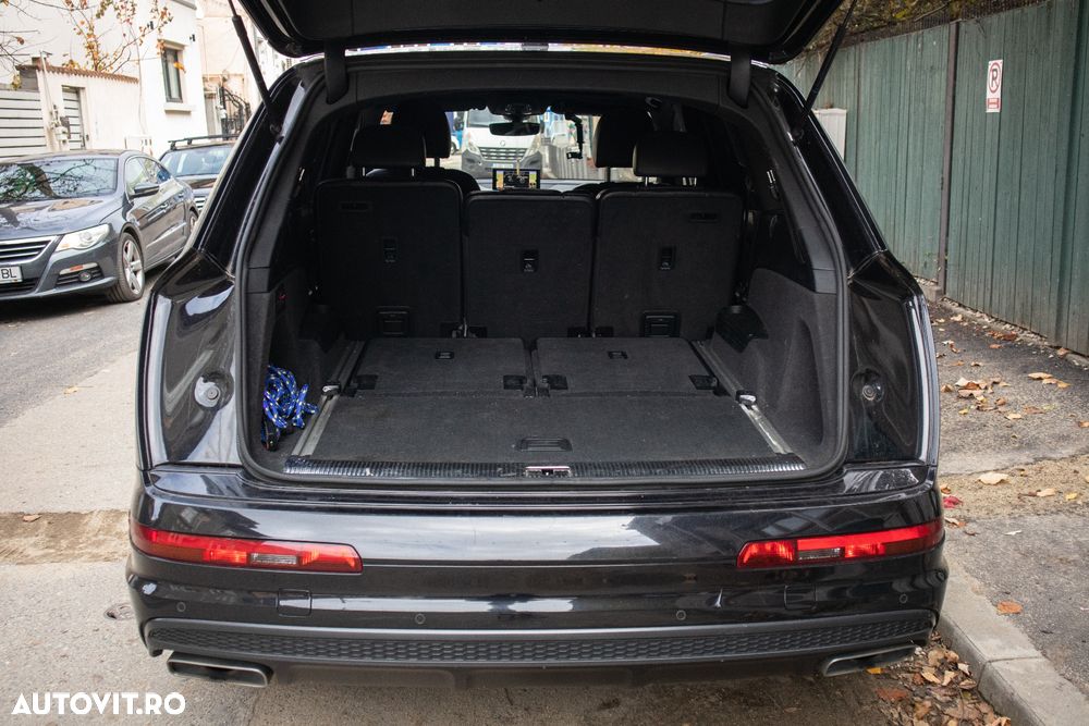 Audi Q7 3.0 ultra TDI Quattro Tiptronic - 36