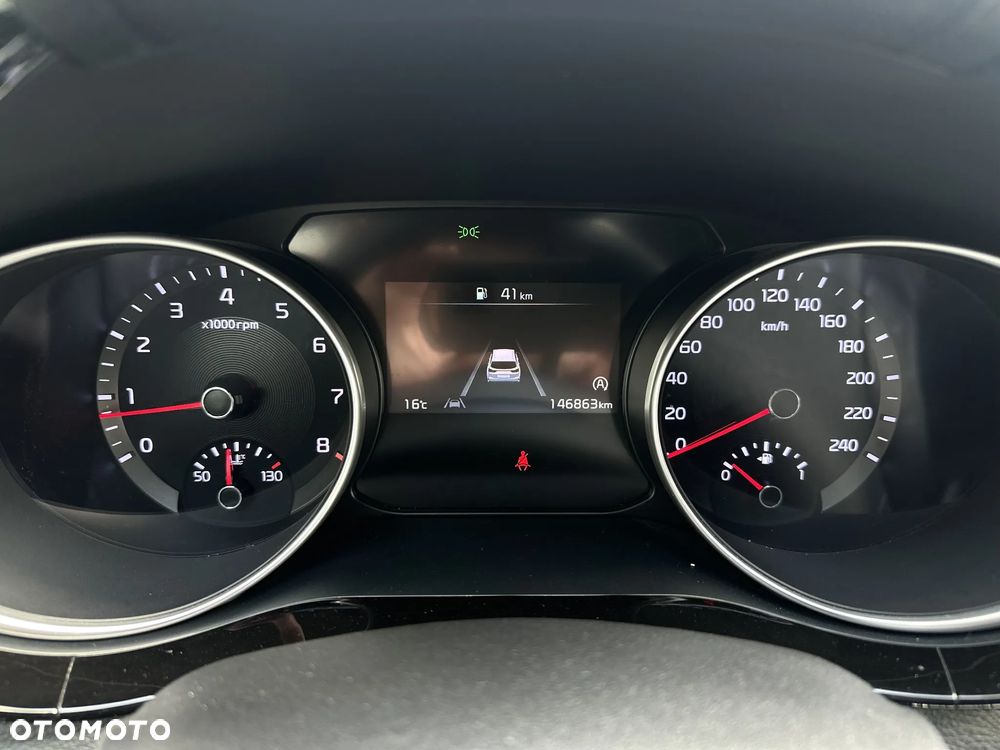 Kia Ceed 1.5 T-GDI Business Line - 14