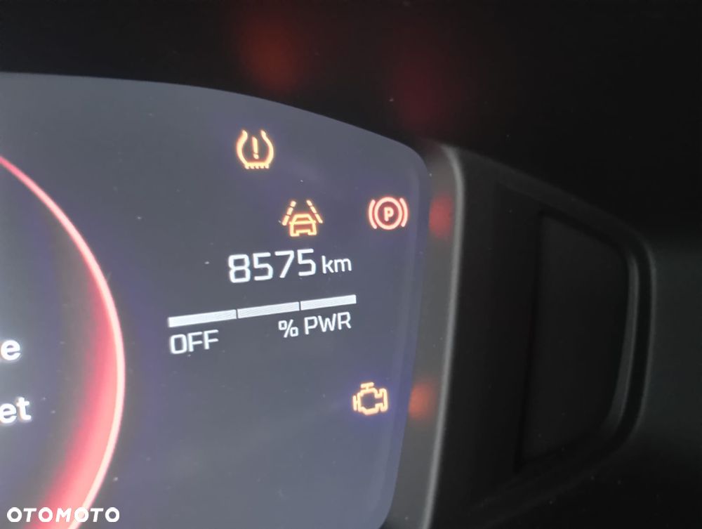 Peugeot 2008 Hybrid 136 e-DSC Allure - 17
