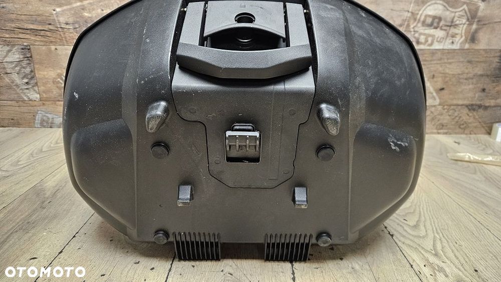 Kufer centralny Yamaha MT-07 Tracer T-Max - 10