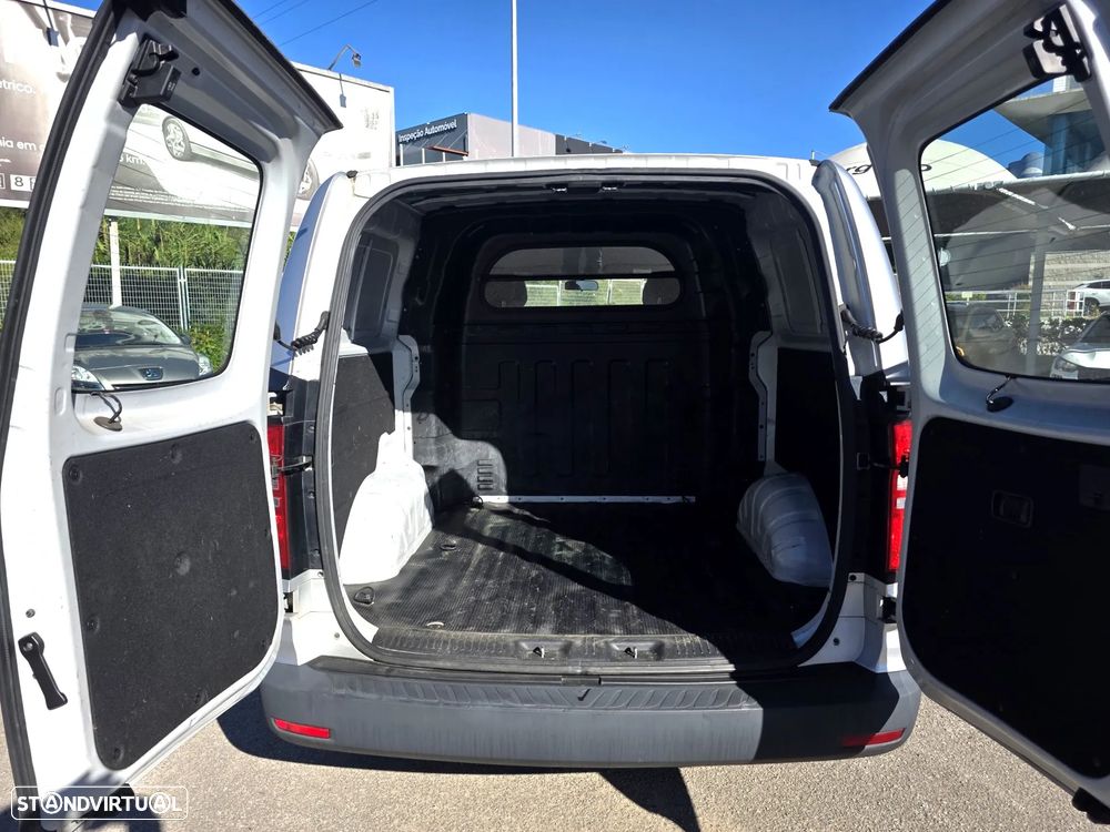 Hyundai H-1 Starex H1 2.5 CRDi - 7