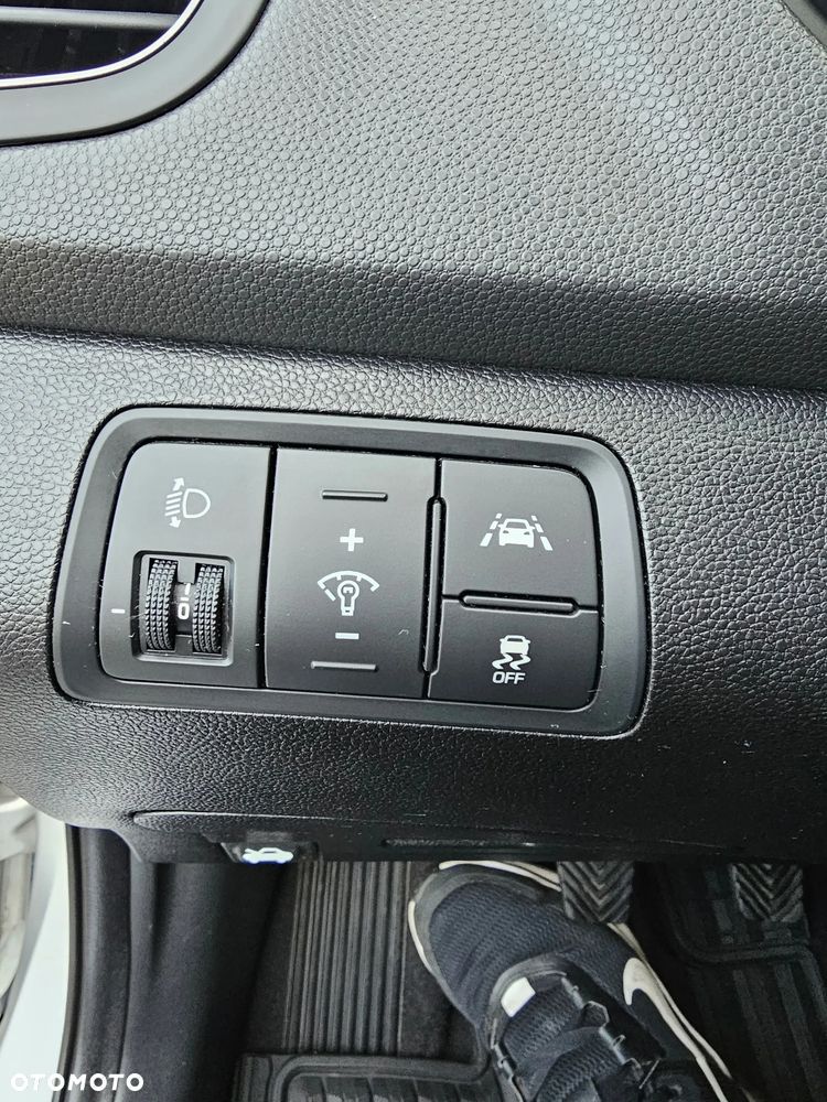 Hyundai i20 - 20