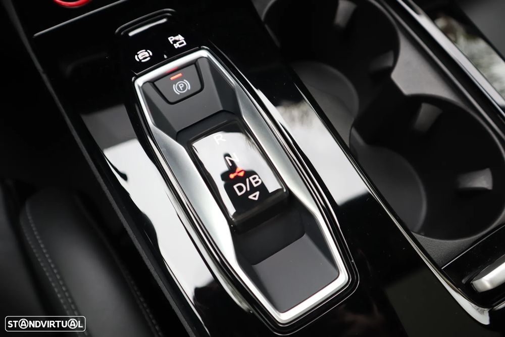 Audi S6 Avant e-tron - 44