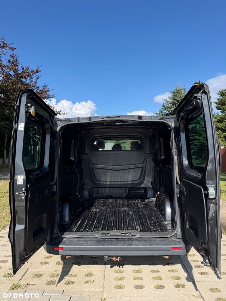 Renault Trafic - 28