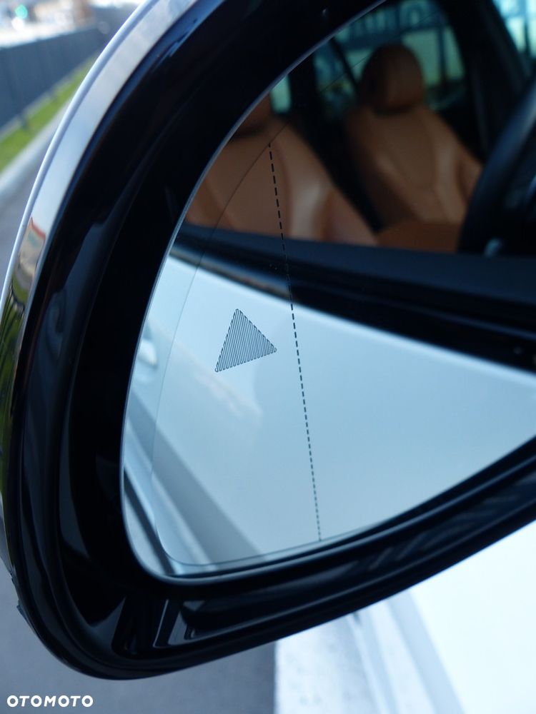 BMW X5 xDrive40d mHEV - 32