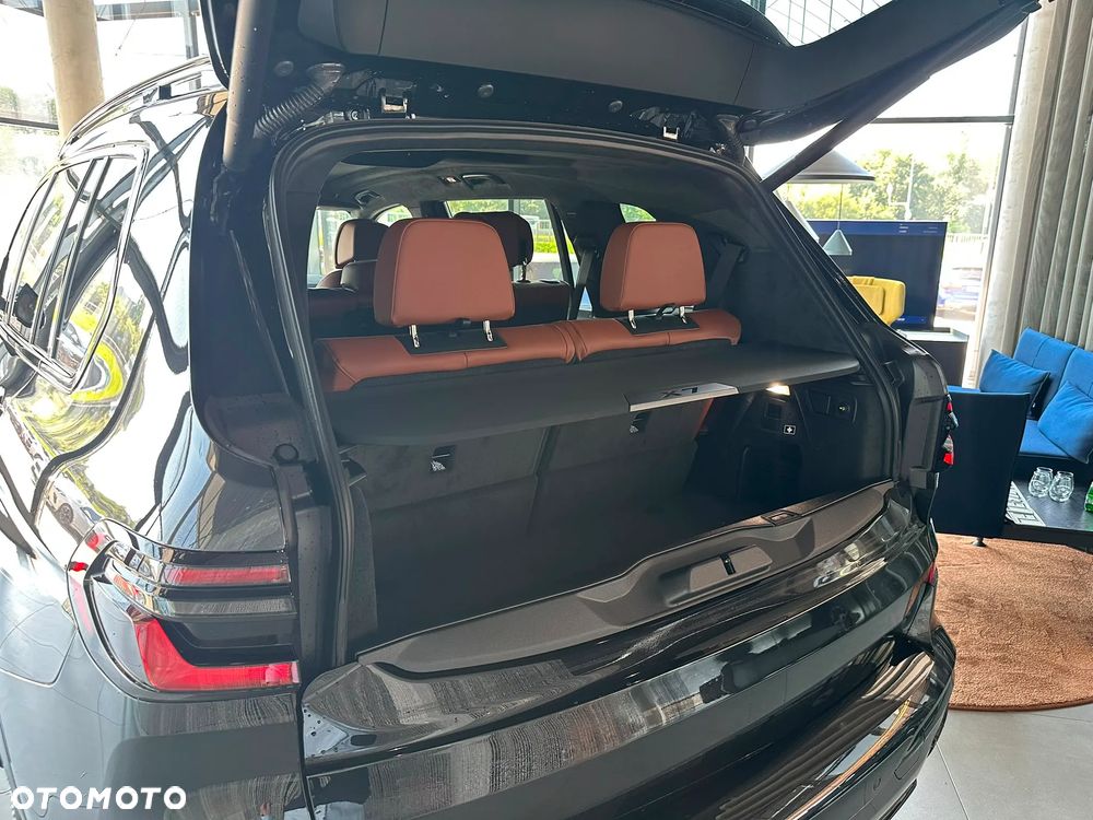 BMW X7 xDrive40d mHEV sport - 36