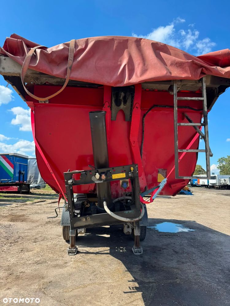 Schmitz Cargobull kipper 24m3 - 4