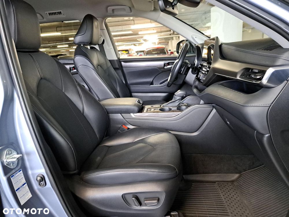 Toyota Highlander - 18