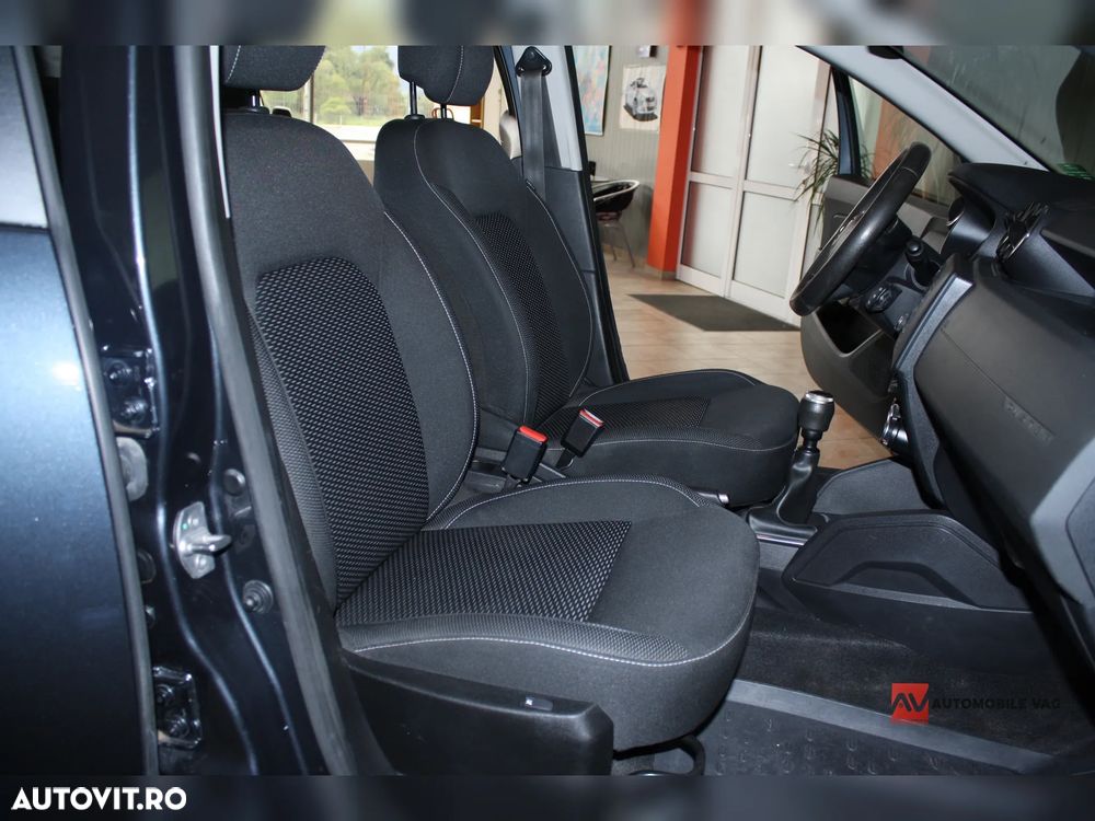 Dacia Duster Blue dCi 115 4WD Prestige - 5