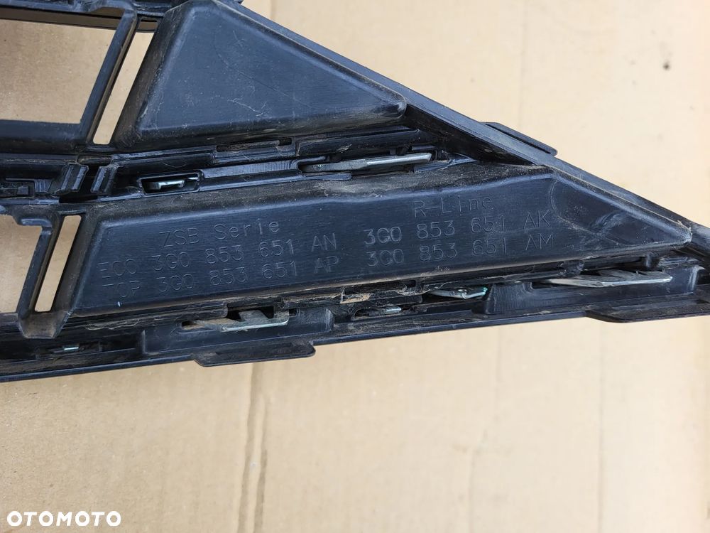 ATRAPA GRILL VW PASSAT B8 LIFT R LINE - 8
